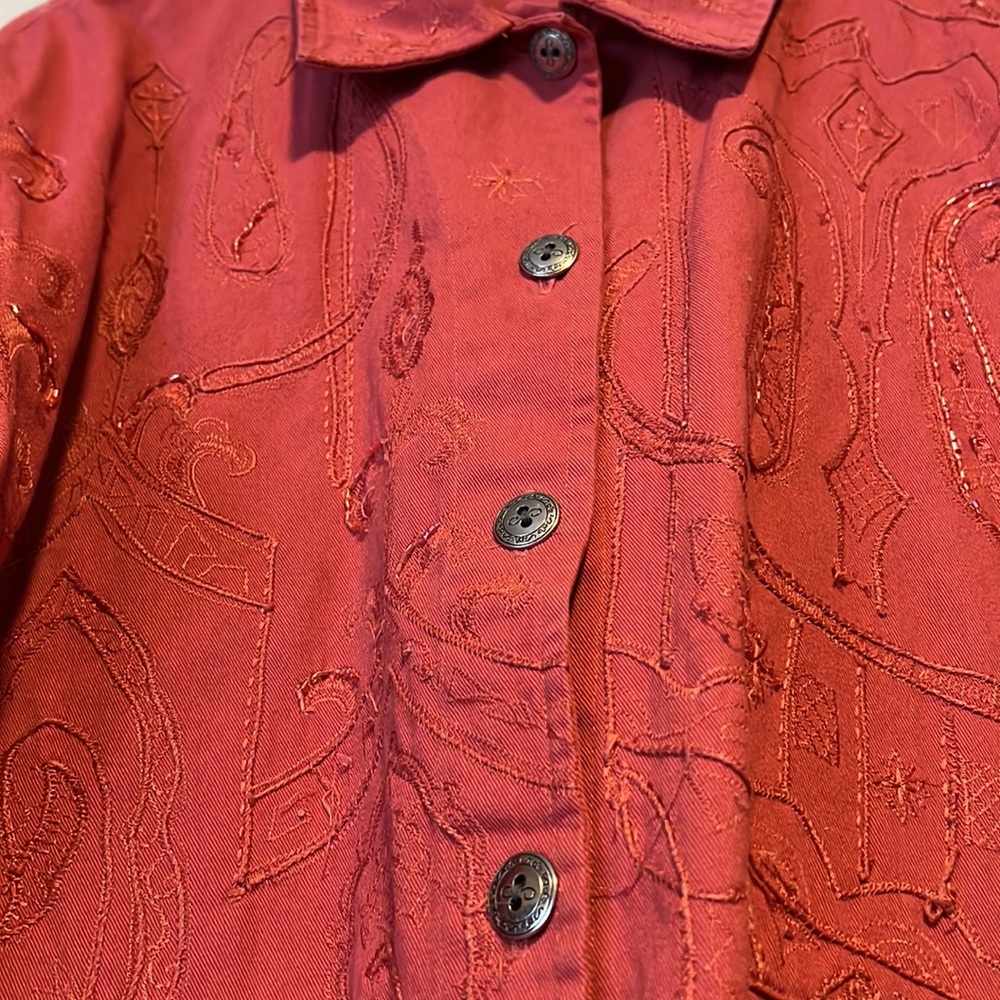 Chico’s: Red stitched Floral Jacket: Button Up: size 2